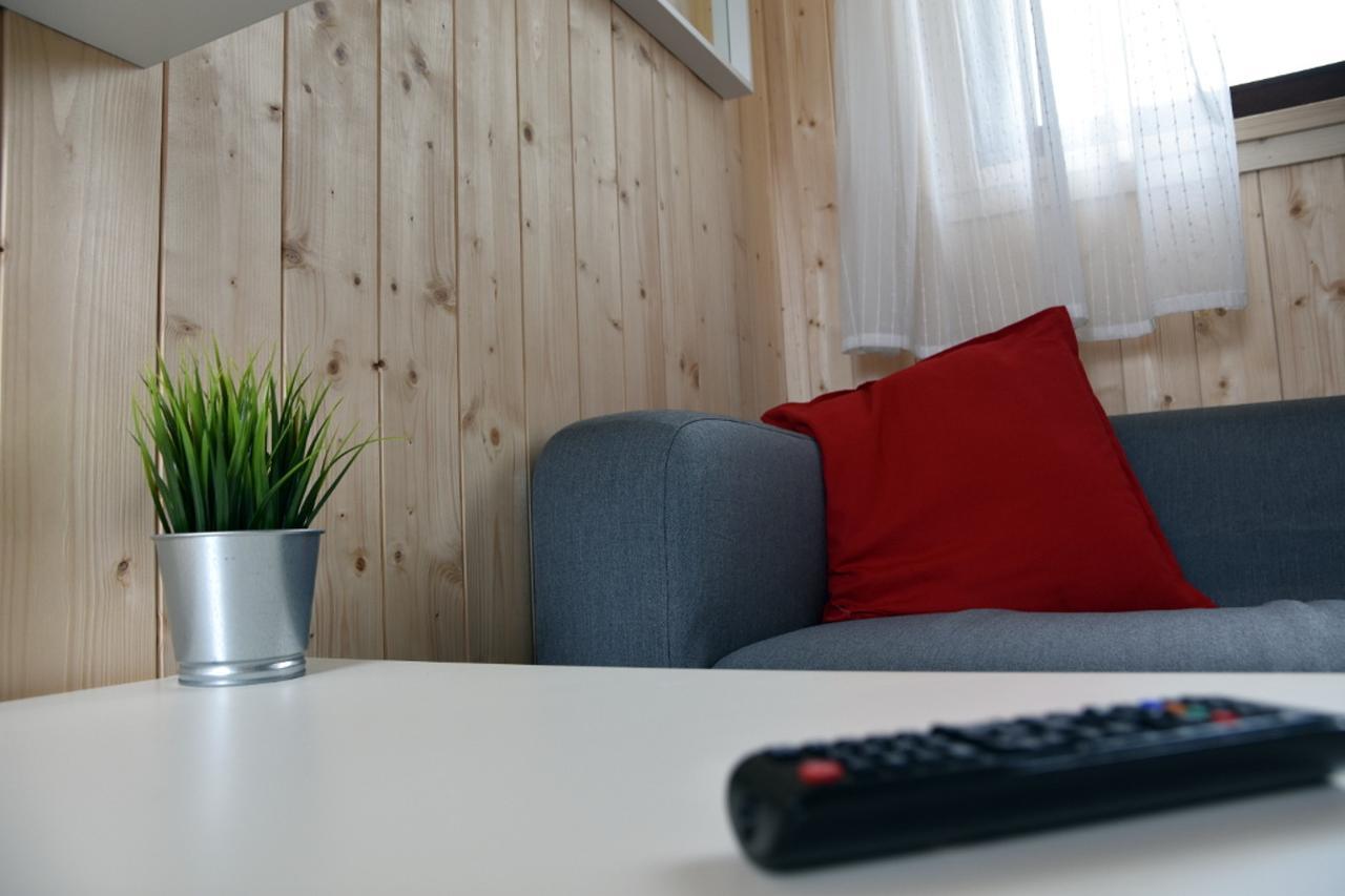 Sloneczna Przystan Apartment Дебки Екстериор снимка